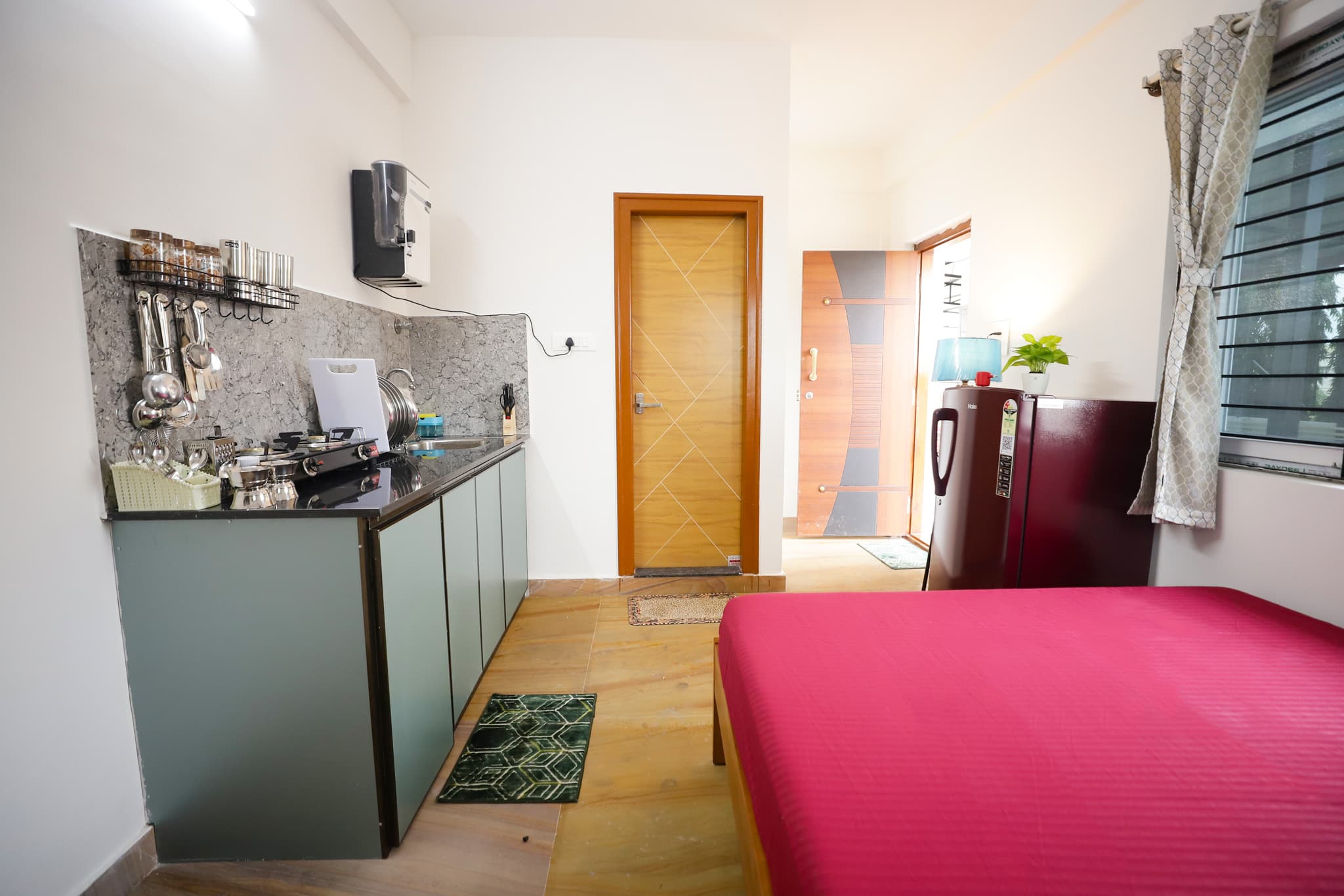 Studio Room Near Manyata Tech Park/Airport Port401