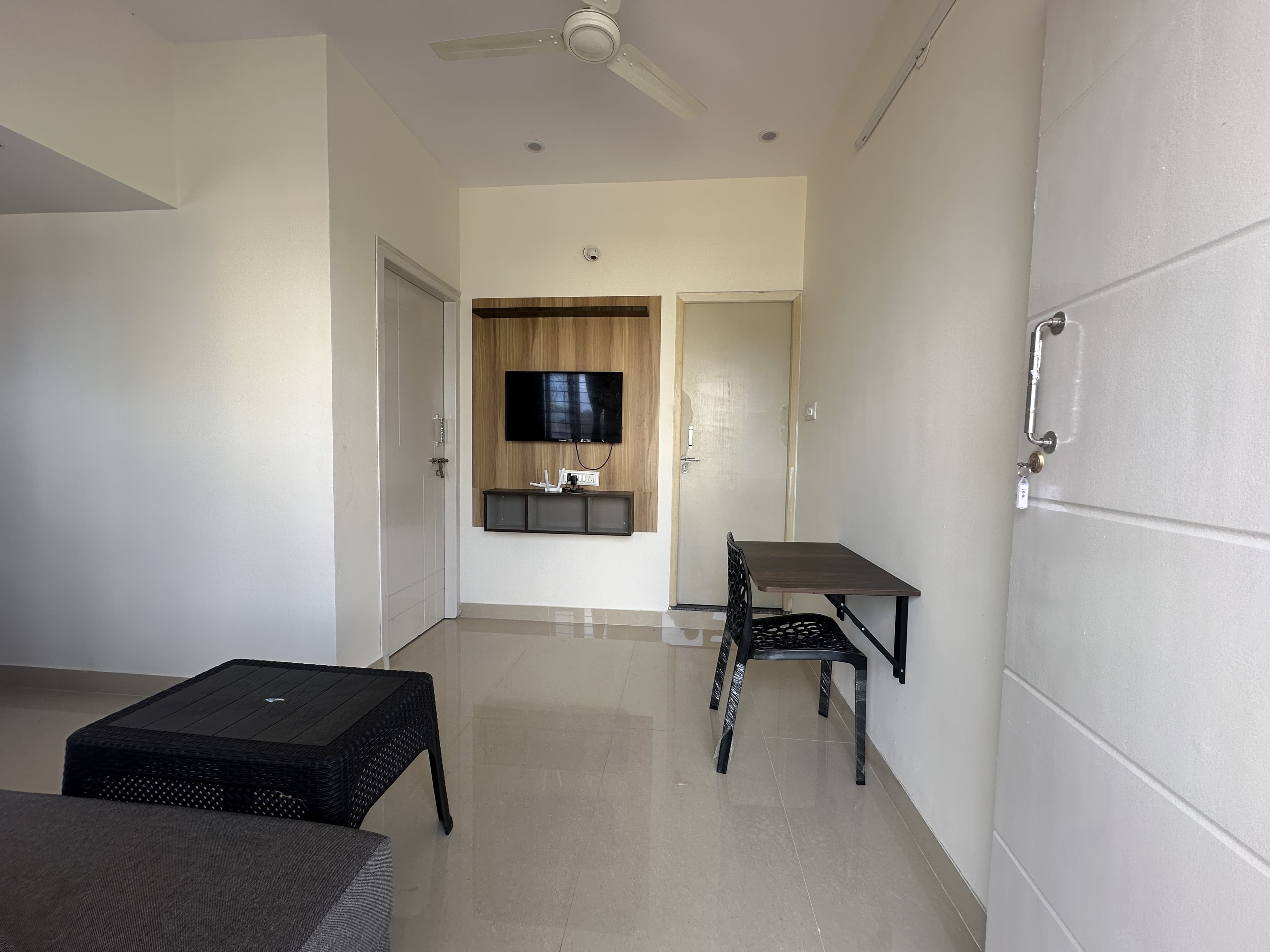 Compact 1Bhk in Haralur Near HSR (4th floor 403)