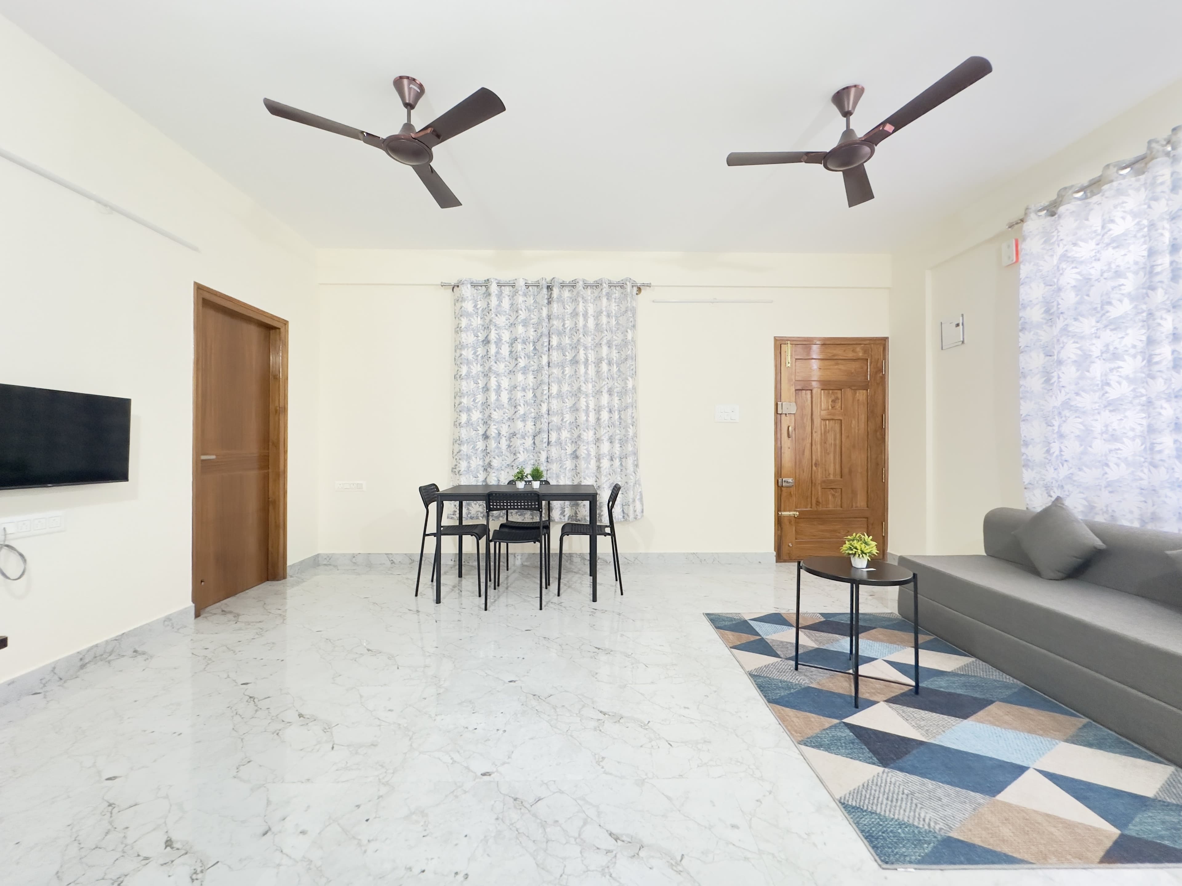 Spacious 2BHK 100 meter from Banashankari Metro302