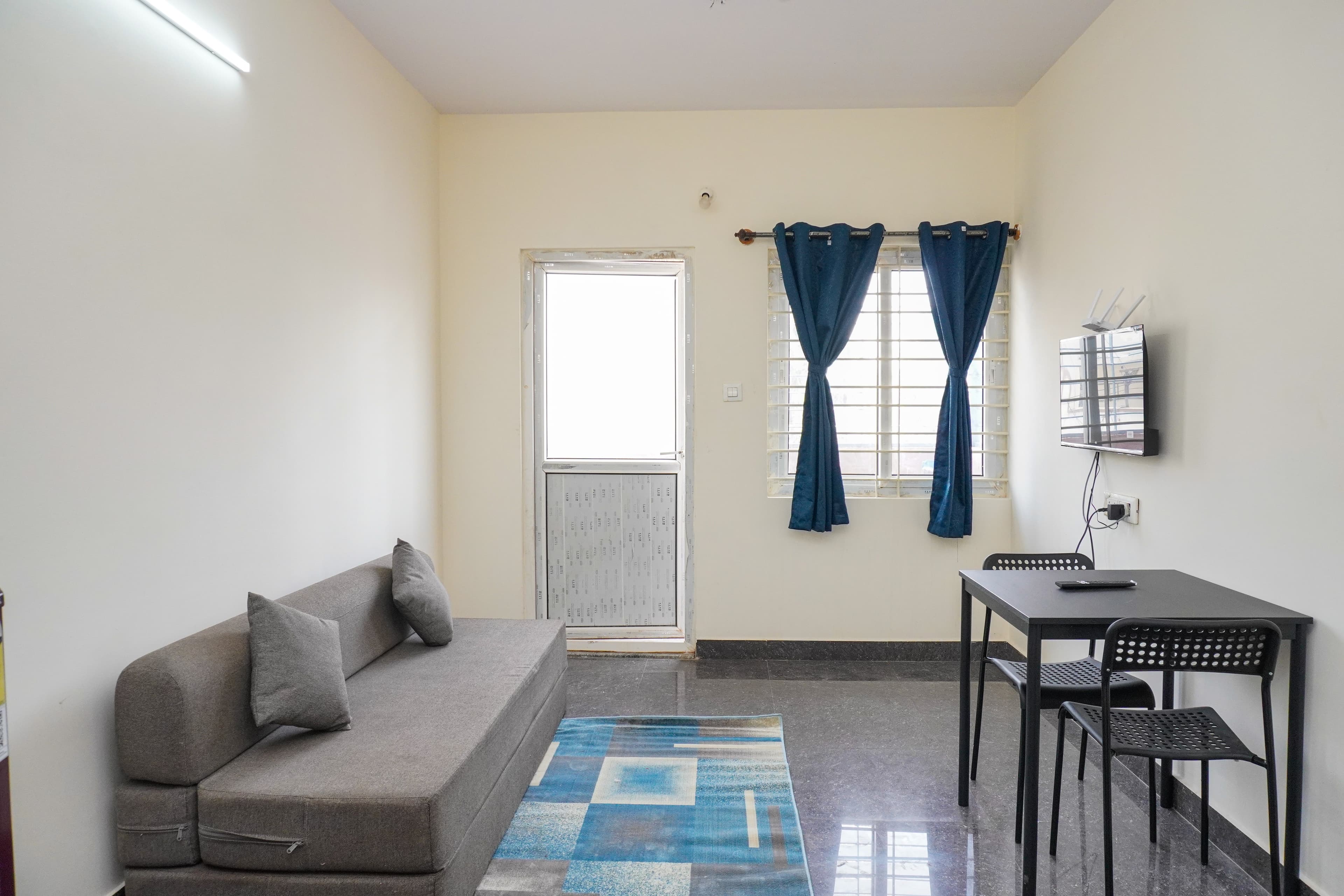 Cozy 1bhk 1.5km From Hosa Road Metro 201