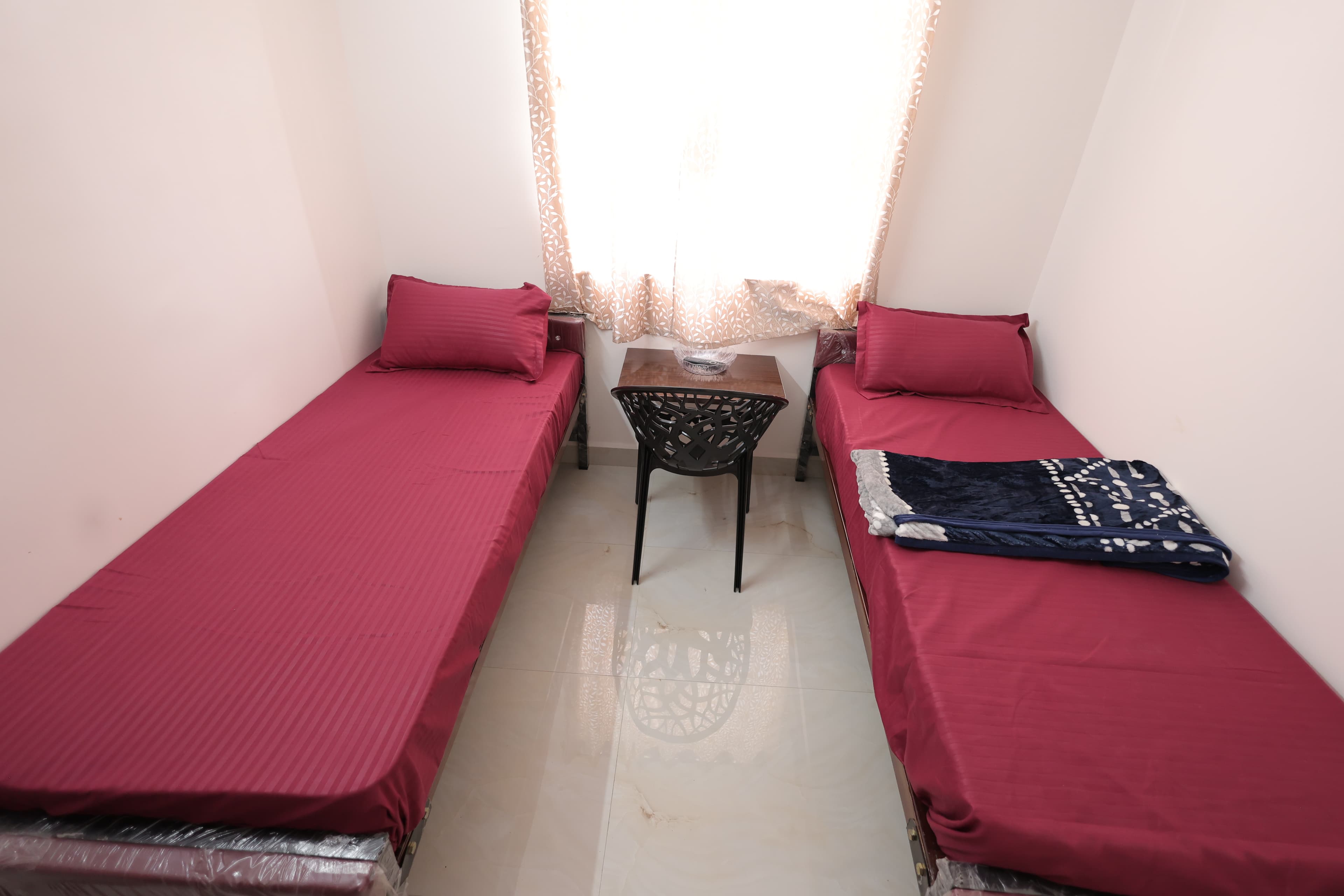 Splendid rooms near Airport/KIA 204