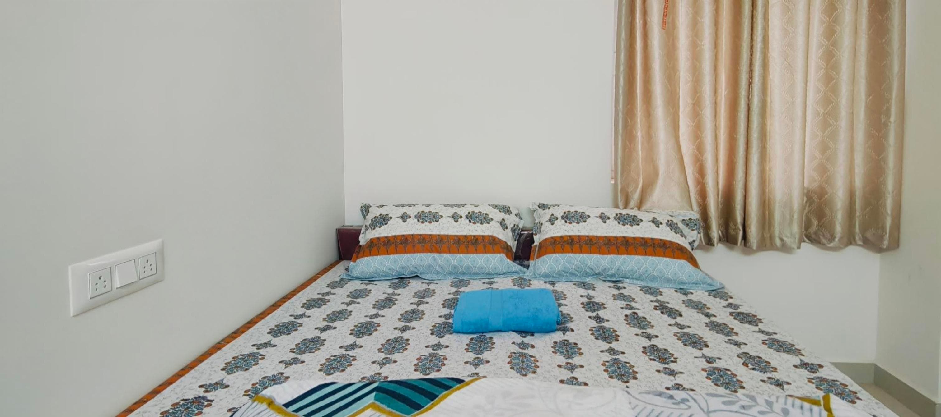 Splendid rooms In Yelahanka near Airport/KIA with Common kitchen 501