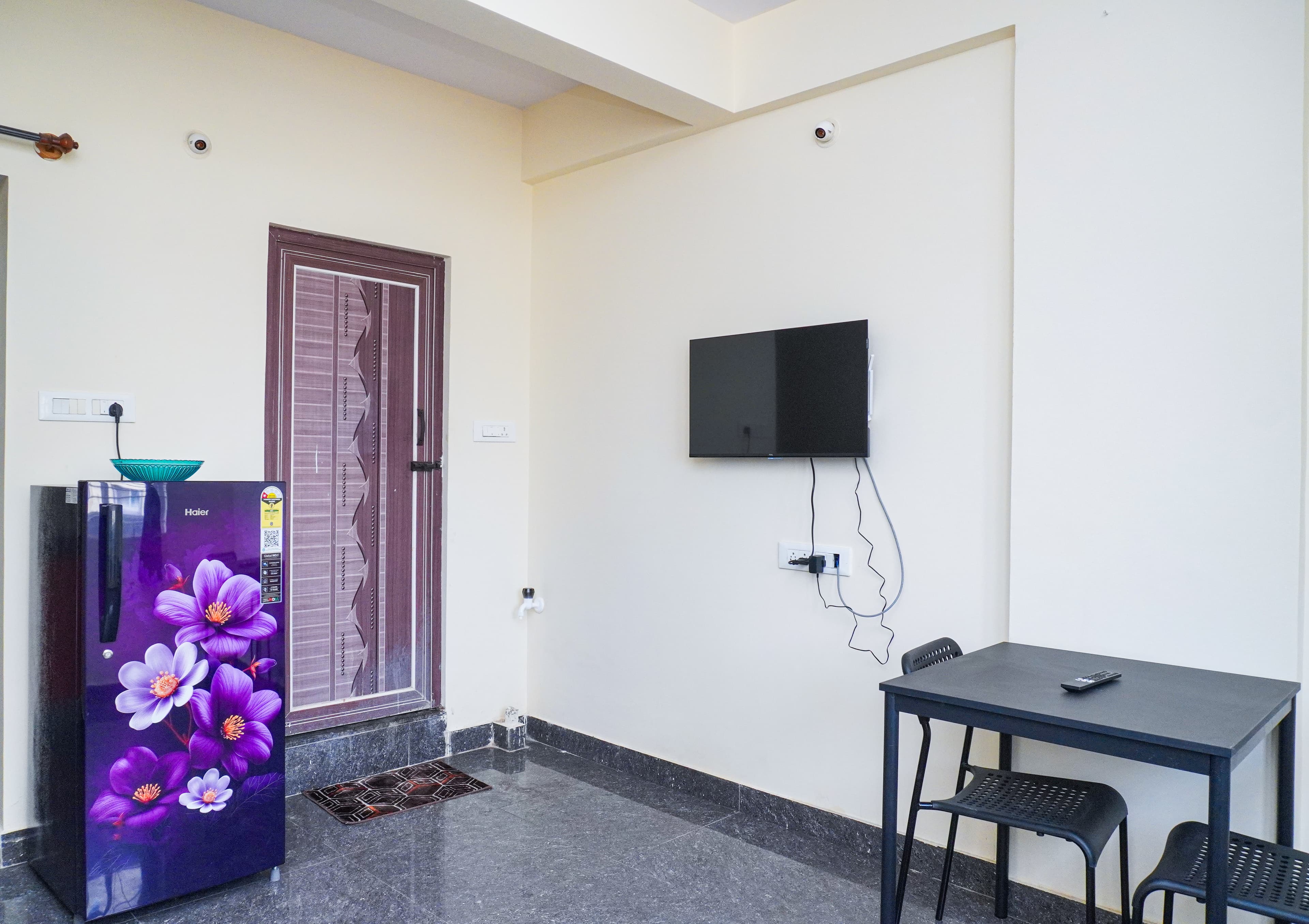 Cozy 1bhk 1.5km From Hosa Road Metro 103